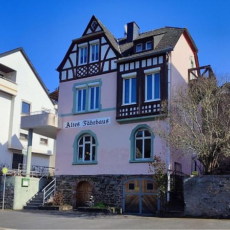 Gaestehaus Im Alten Faehrhaus โคเคห์ม ภายนอก รูปภาพ
