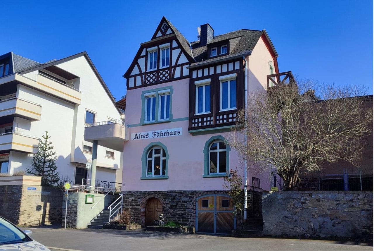 Gaestehaus Im Alten Faehrhaus โคเคห์ม ภายนอก รูปภาพ