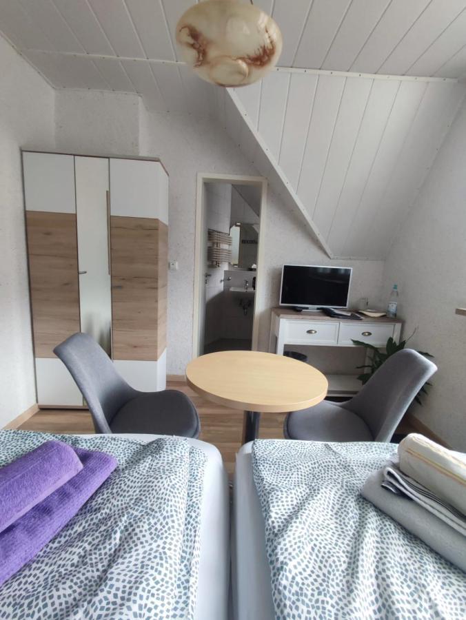 Gaestehaus Im Alten Faehrhaus โคเคห์ม ภายนอก รูปภาพ