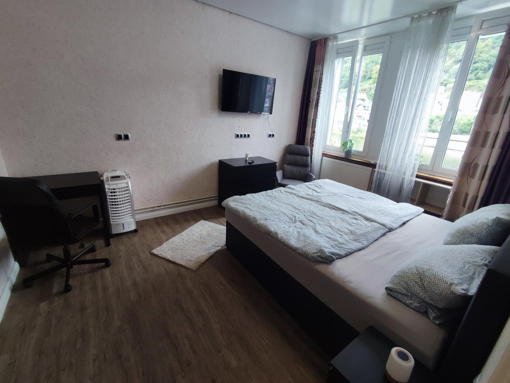 Gaestehaus Im Alten Faehrhaus โคเคห์ม ภายนอก รูปภาพ